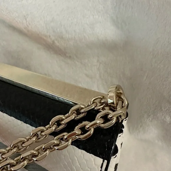 Kate spade embossed leather bag - chic black and white - Picture 12 of 13